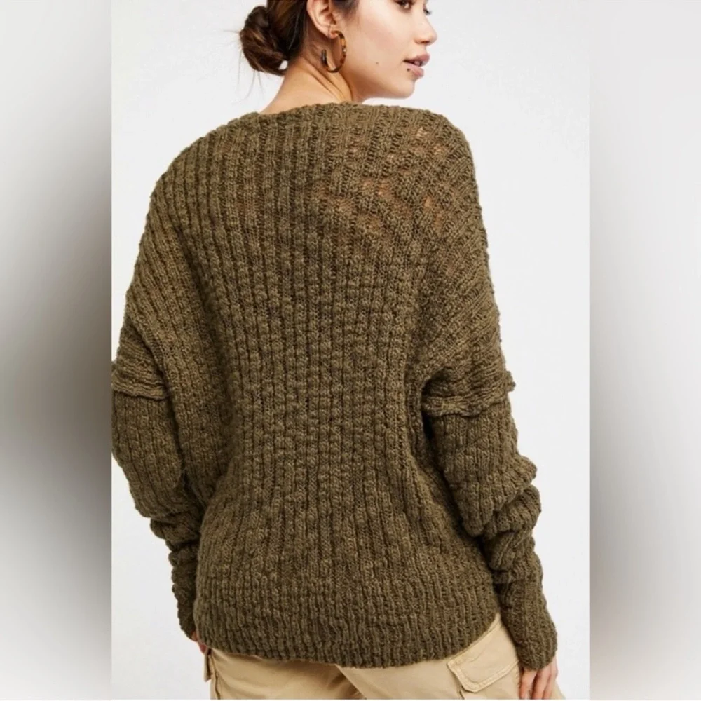 Free‎ People Cozy Olive Green Women's Sweater Cabincore Granola Coastal